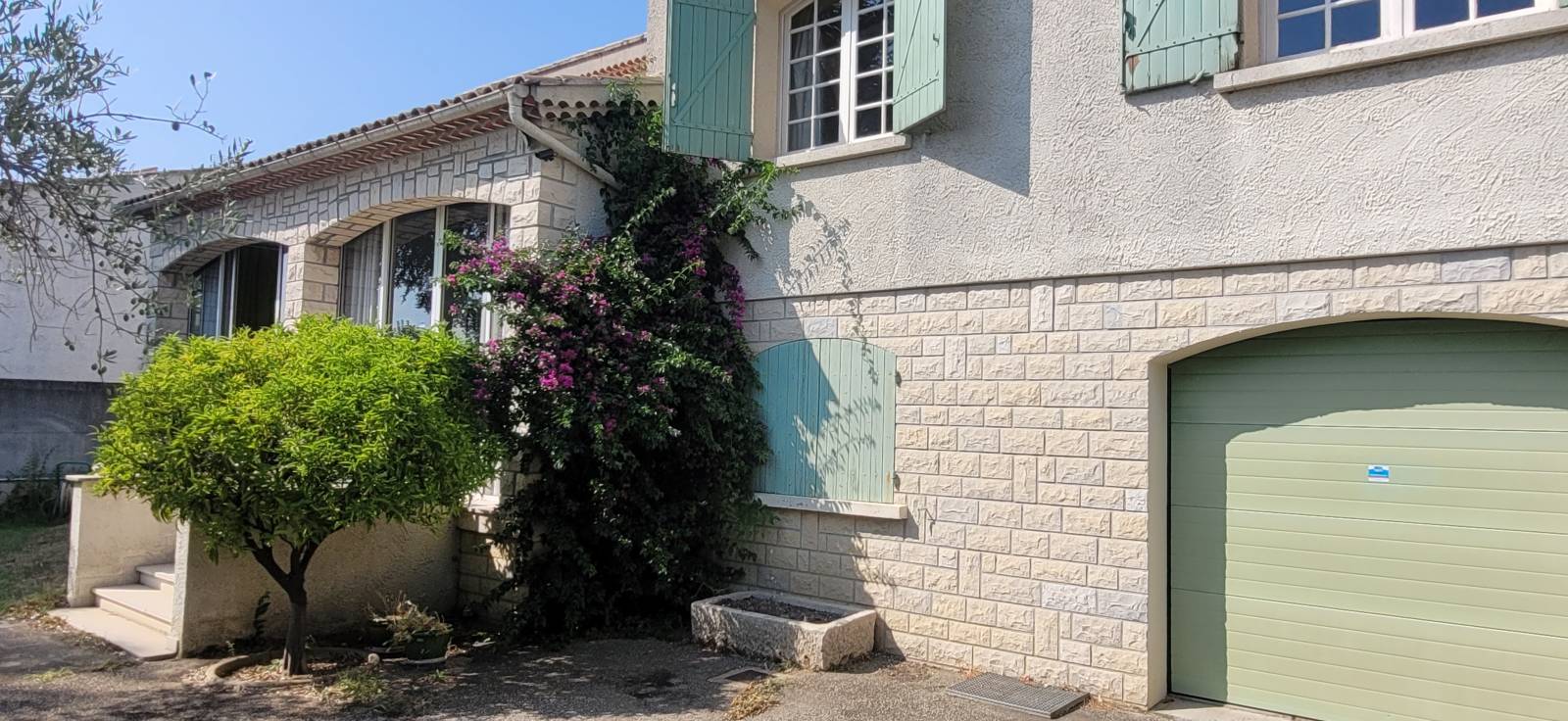 A vendre Maison 133m² avec jardin  941m² PIERRELATTE Proche centre ville 