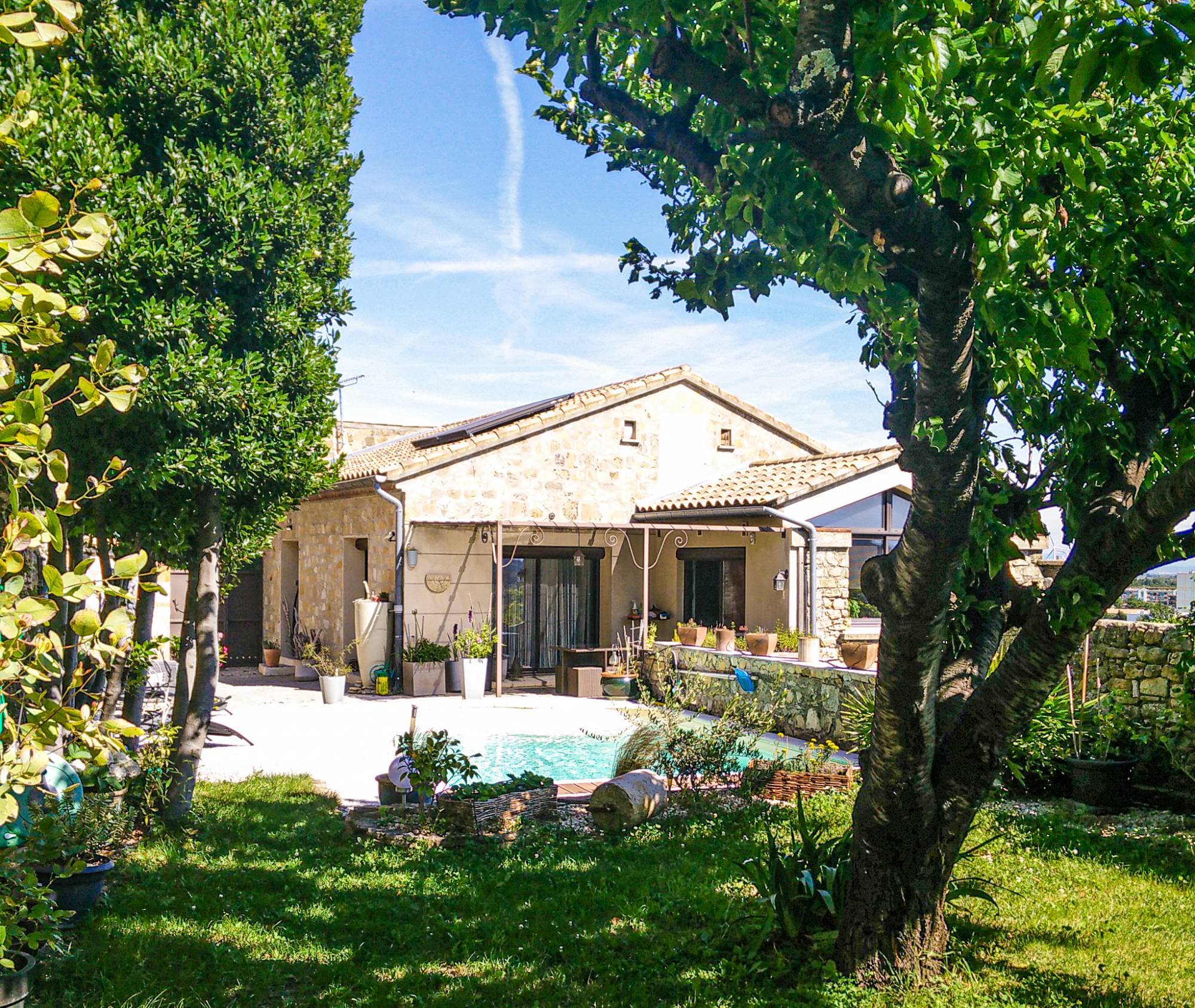 Maison de village avec jardin Nord Vaucluse